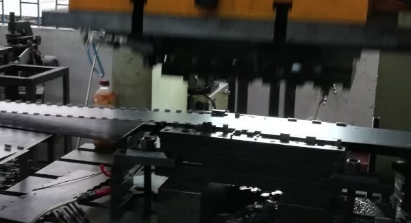 客戶滿意，長合頁，屏風合頁，重型合頁等東莞合頁，東莞鉸鏈訂單增多