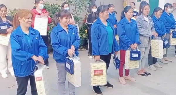感恩女神節(jié)，所遇即美好|廣有五金&東莞合頁